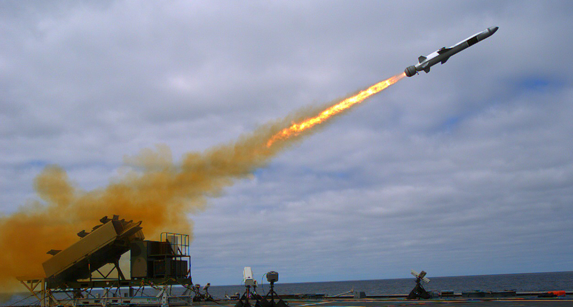Navy Awards Raytheon $234M Modification to ‘Over-the-Horizon’ Weapon Supply Contract